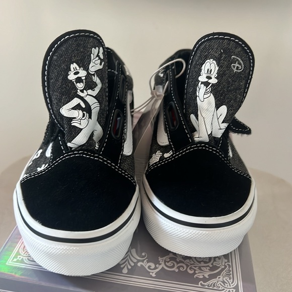 Disney x Vans Kids Old Skool Hook and Loop Shoes (4-8 years) - Picture 11 of 15